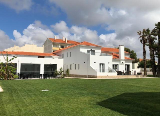 Silver Seahorse Garden Retreat Atouguia Da Baleia Exterior foto